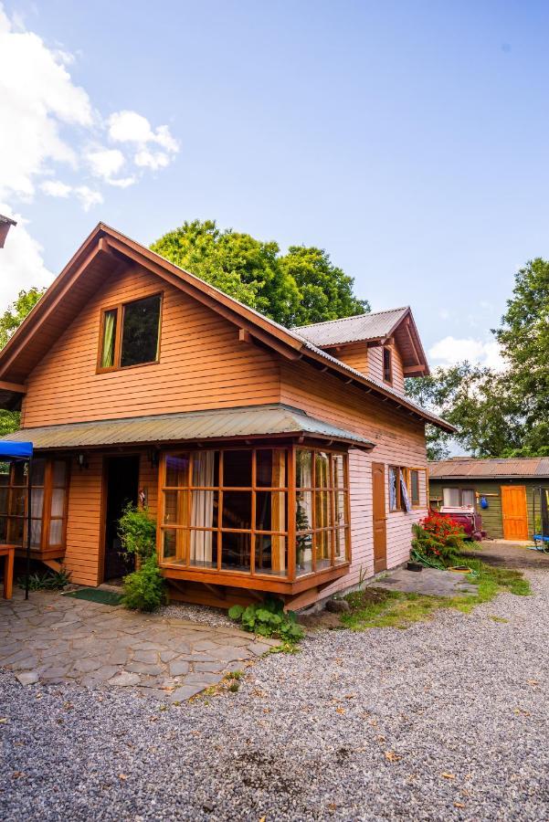 Hosteria Tricahue Пукон Екстер'єр фото
